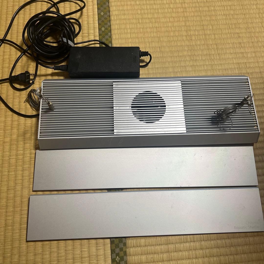 chihiros RGB VIVID2 ジャンク品 - 魚のエサオンライン