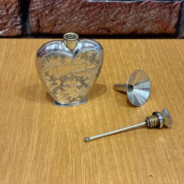 ♪シルバー950 アンティーク 香水瓶 - メルカリ