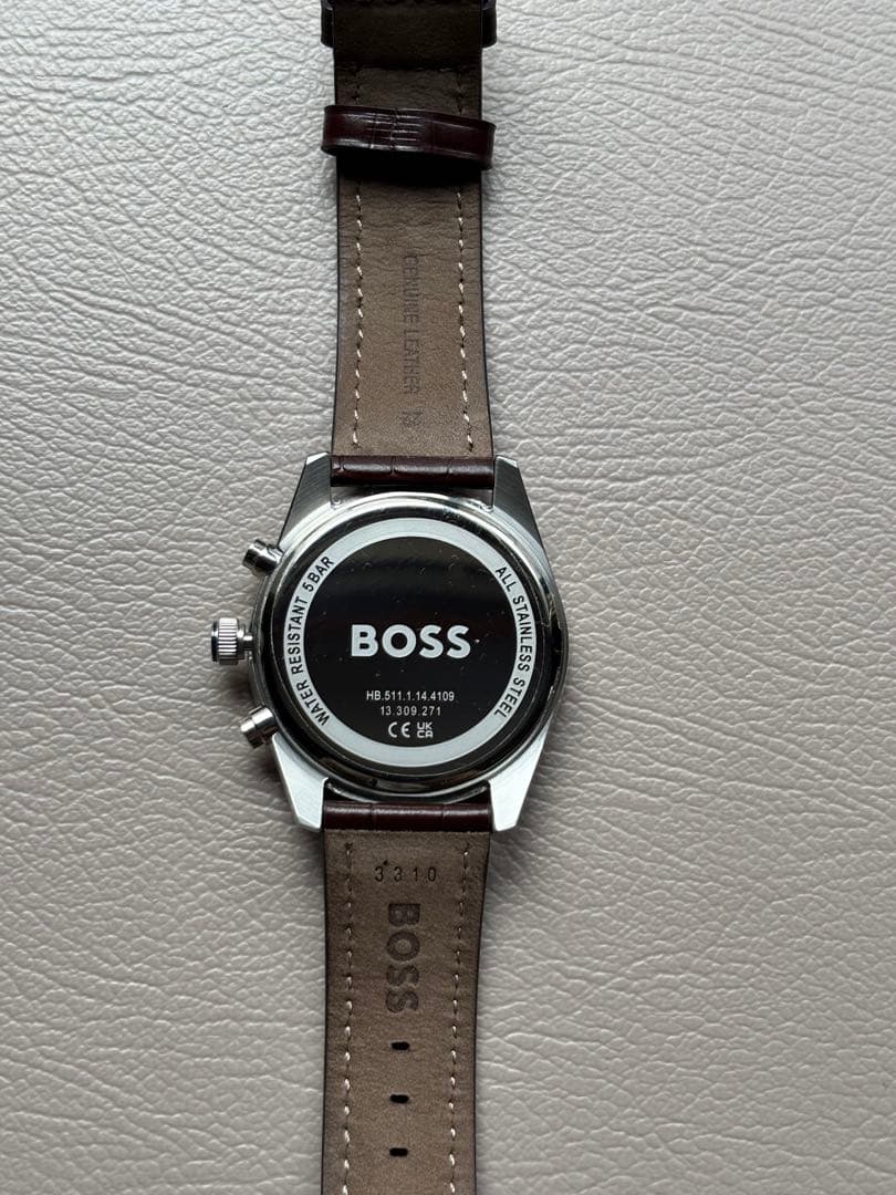 ヒューゴボス クォーツクロノグラフ 腕時計 美品