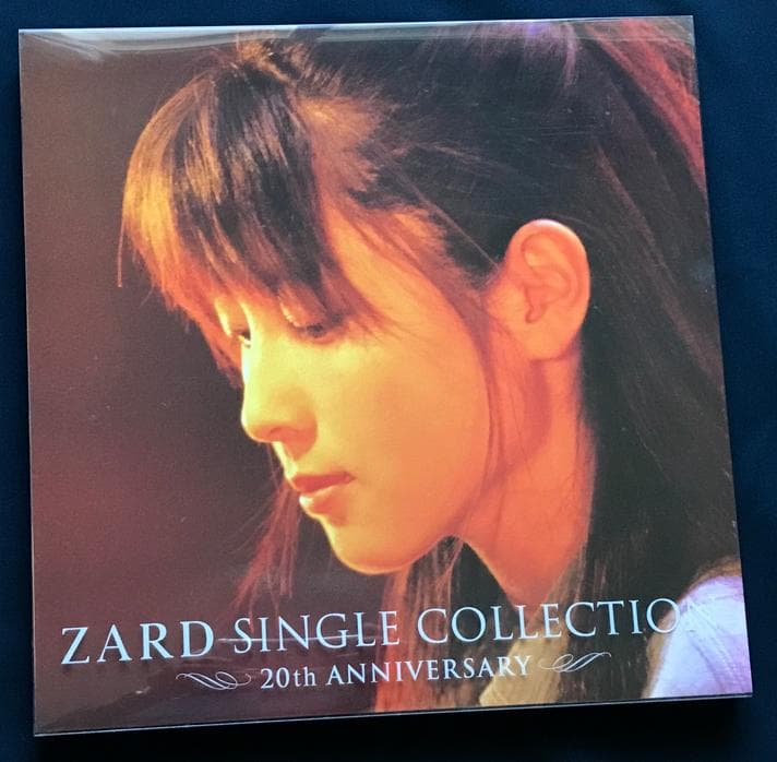 ☆ZARD坂井泉水「色紙・CD 」