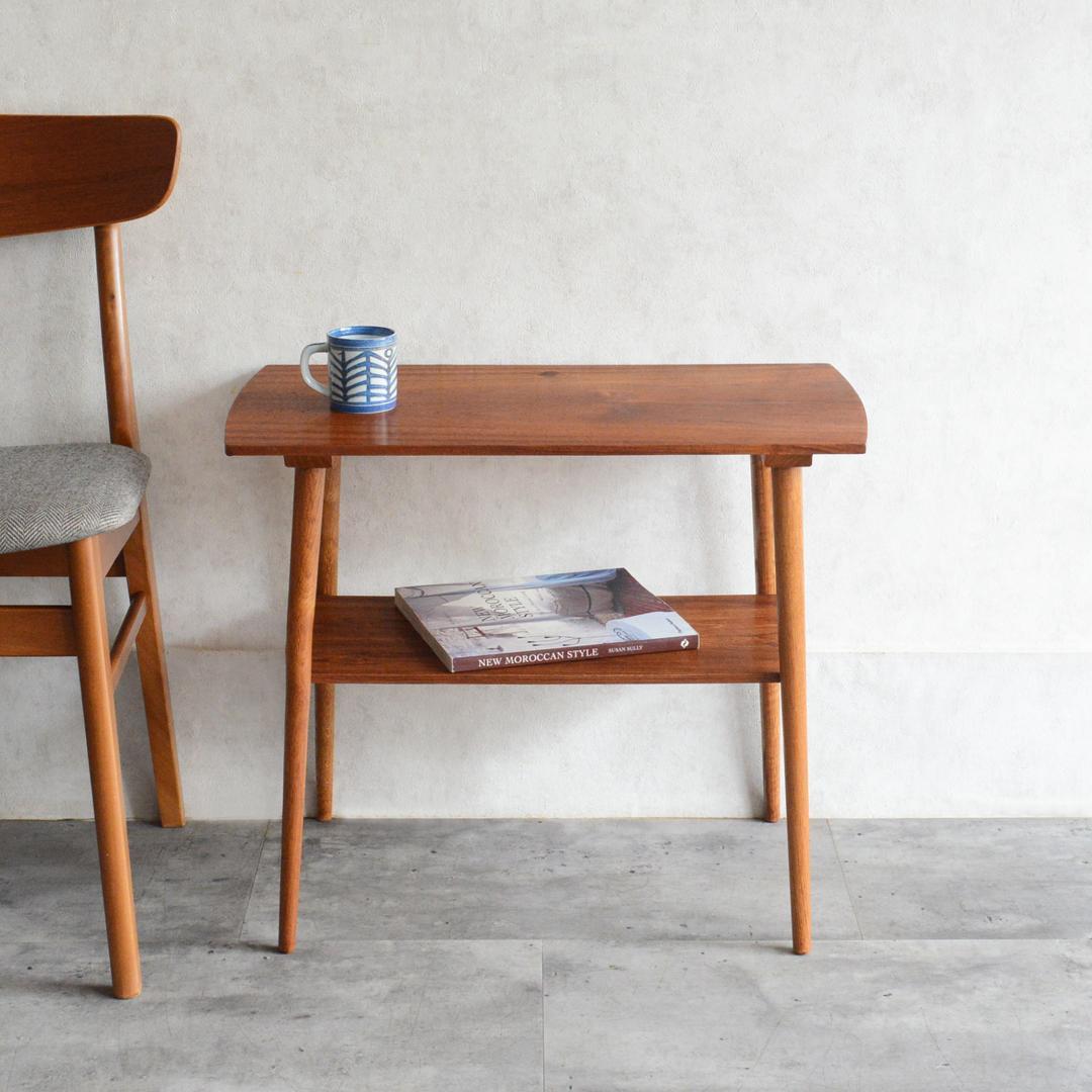 デンマーク 北欧ヴィンテージ チーク サイドテーブル 棚付き ナイト