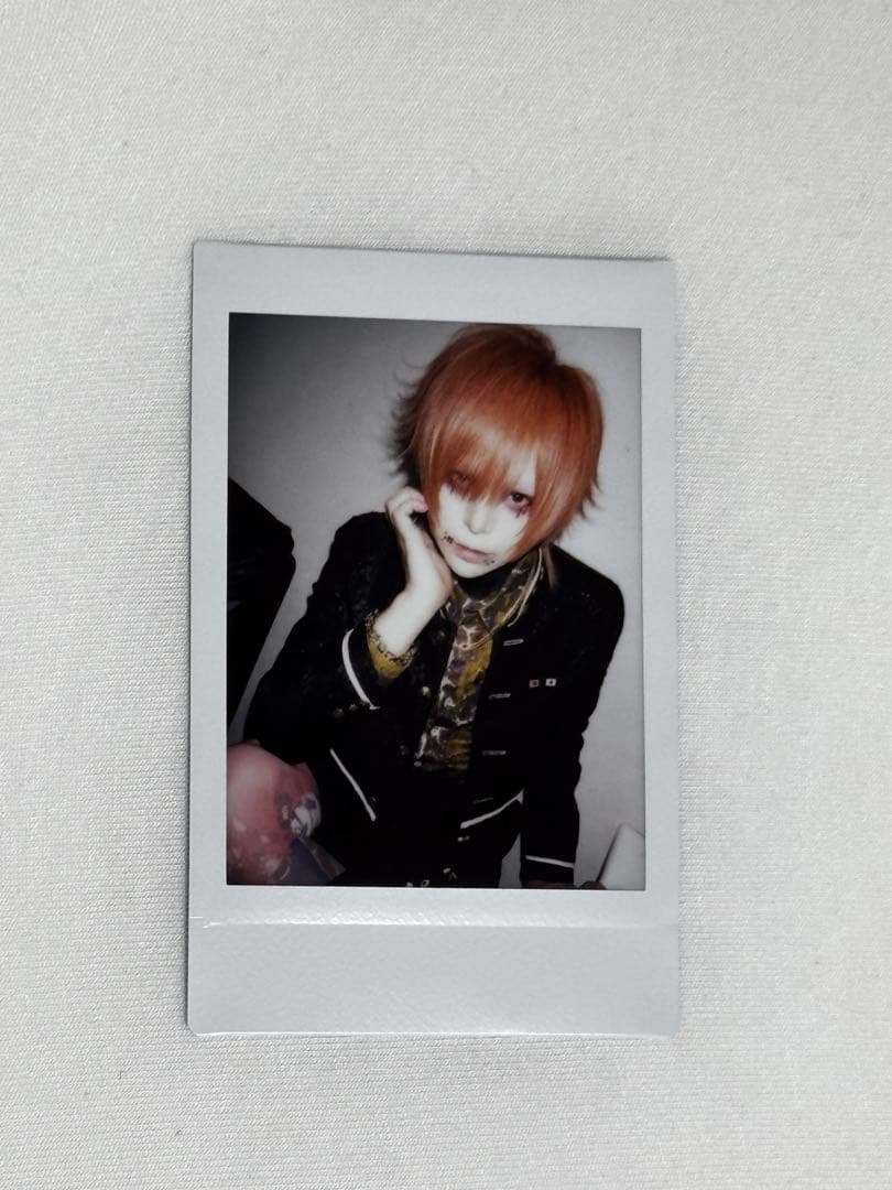 R指定　マモ　チェキ　神風　2/1まで値下げ R指定 マモ 神風 チェキ サイン - メルカリ