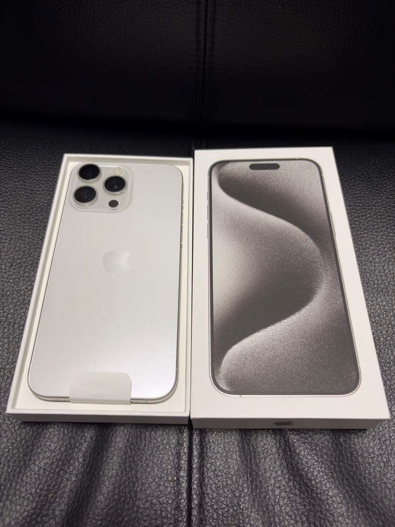 Apple iPhone 15 pro max 256GB ホワイトチタニウム