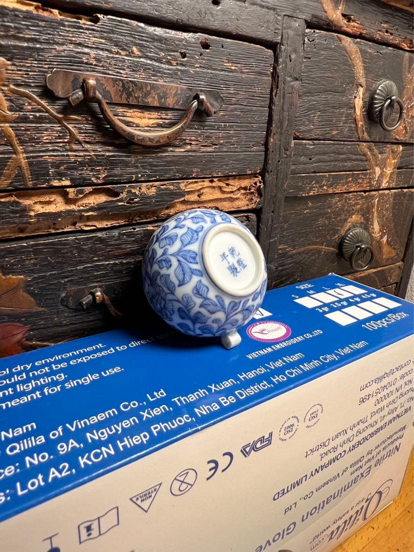 日本/中国古美術 古陶磁器 清時代染付青花辰砂釉花紋 鳥食器 骨董品