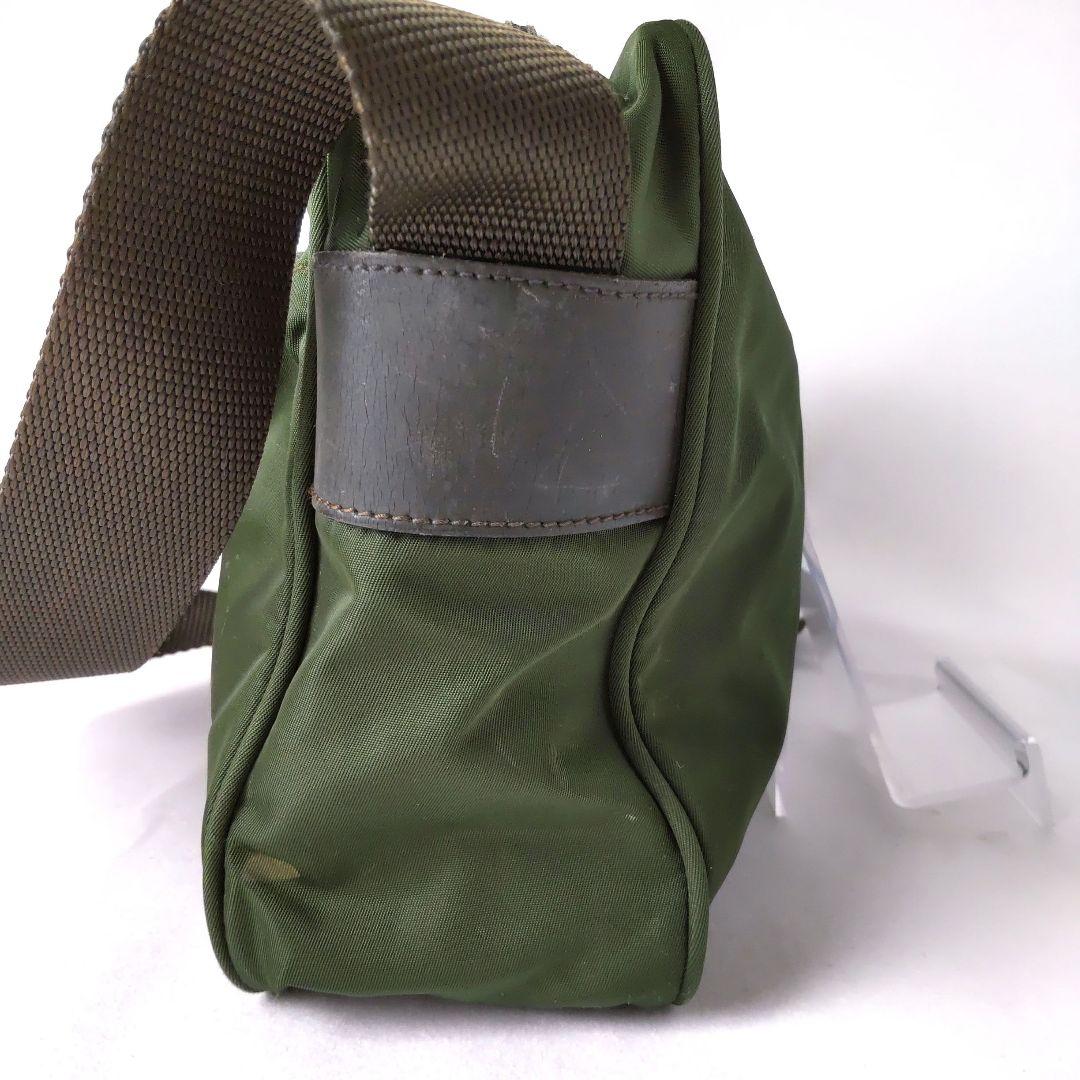 PRADA プラダ ショルダーバッグ 三角ロゴ