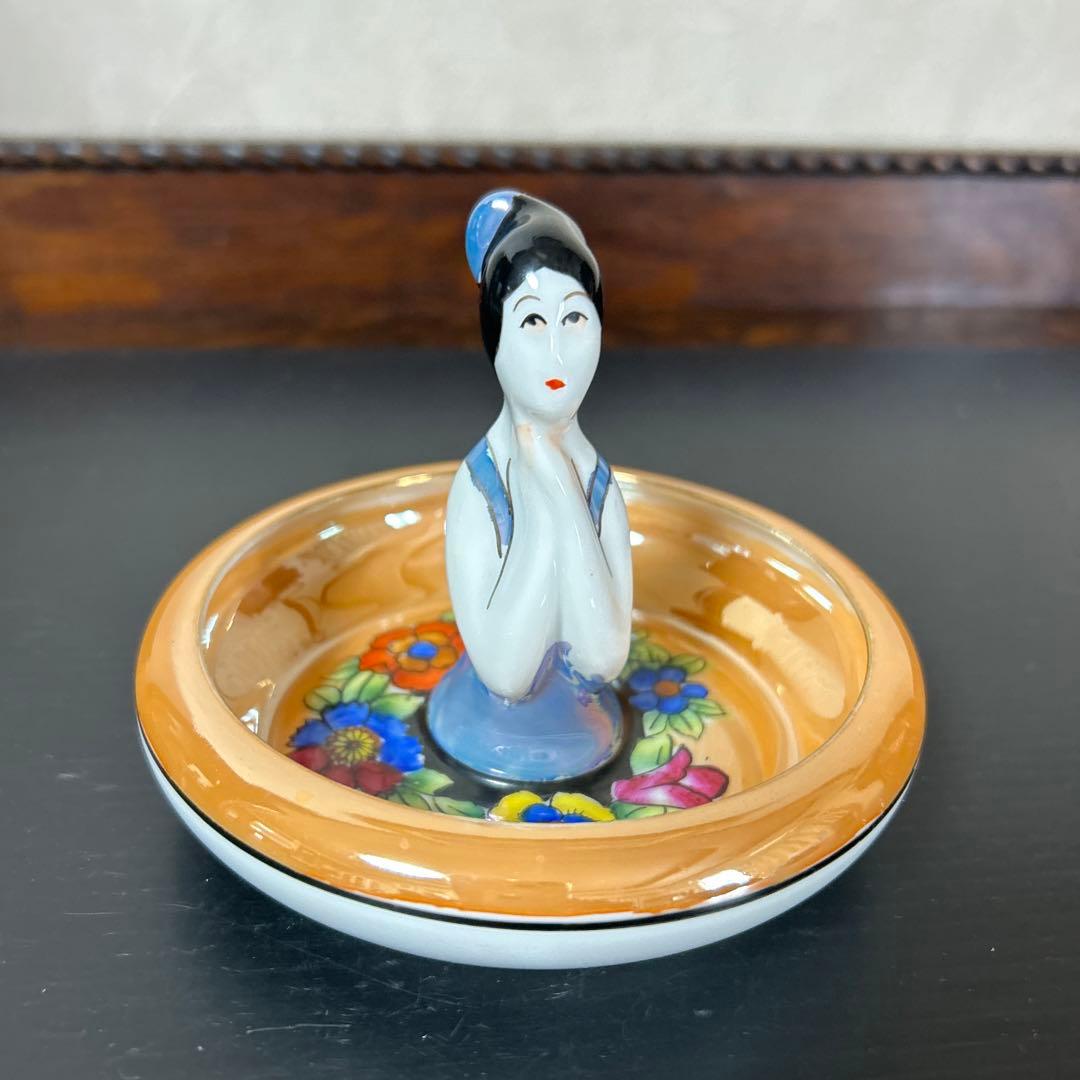 オールドノリタケ　アールデコレディ ラスター彩　ピントレー　小物入れ オールドノリタケアールデコレディ ラスター彩ピントレー小物入れ