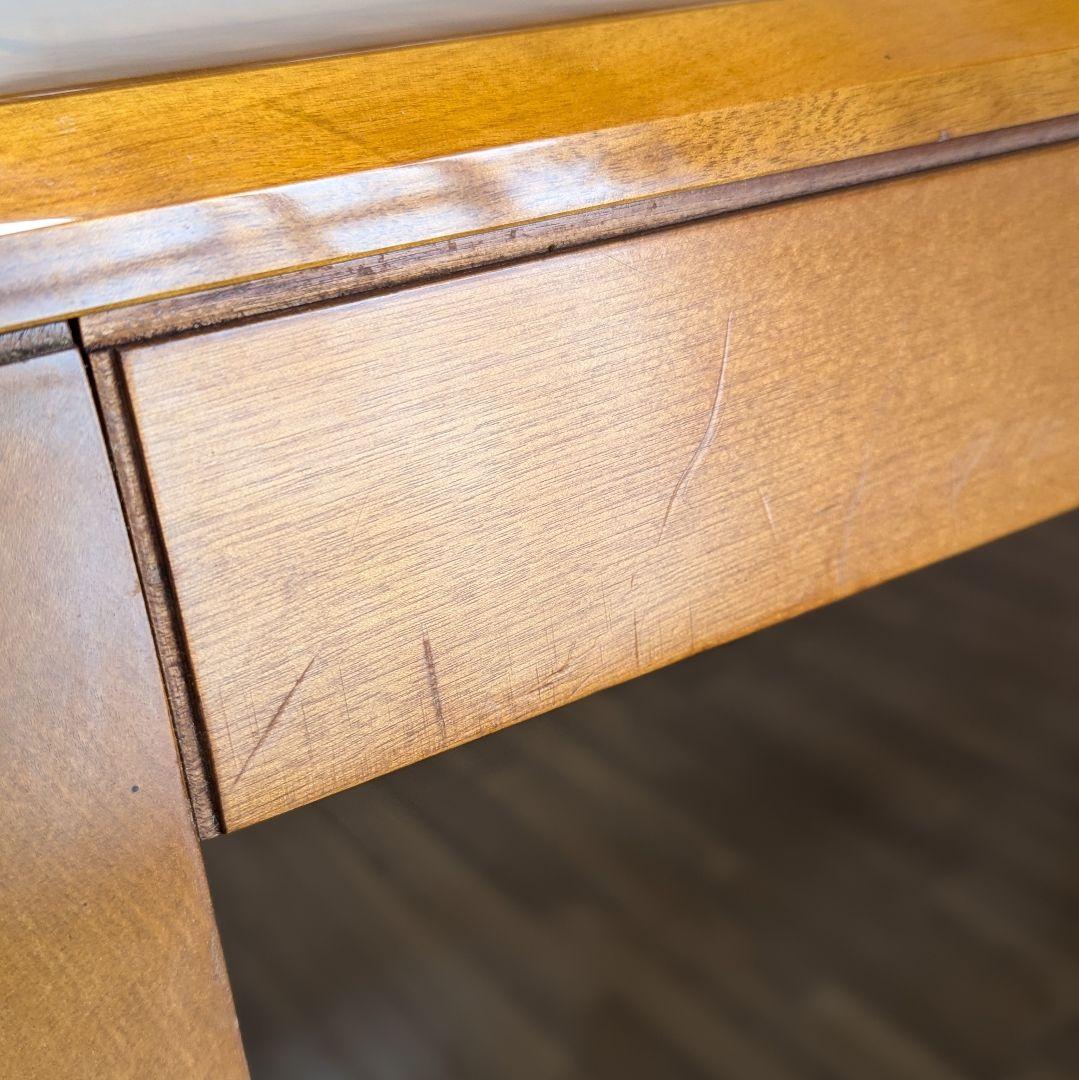 おーちゃん様　カリモク　ドマー二　オーブ　ダイニングテーブル