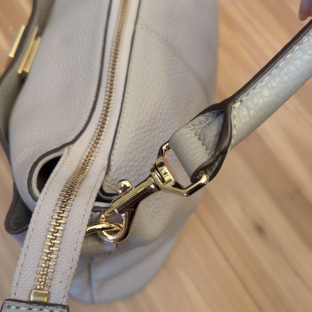 HKTA！アタオ ハンドバッグ ゴールド金具