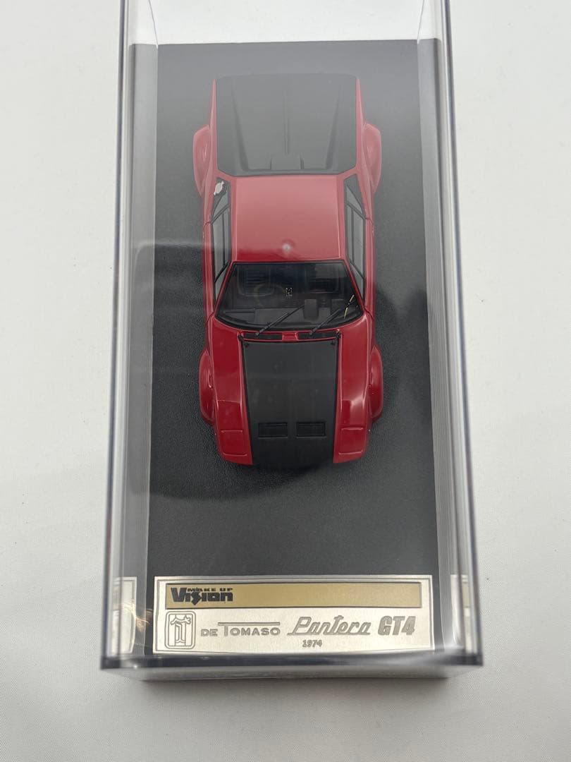 Detomaso PanteraGTS4ミニカー 赤 ケース付き
