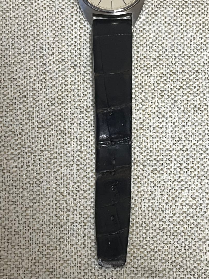 【希少】LONGINES クォーツ 腕時計 デイト シルバー文字盤 ヴィンテージ