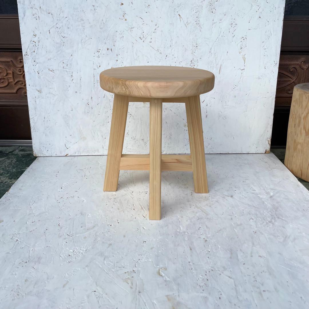 黒茶　国産ひのき　丸椅子　スツール