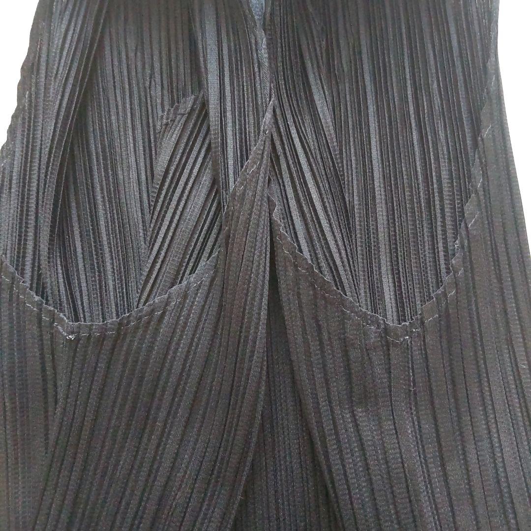 イッセイミヤケ タンクトップ 濃紺 サイズM