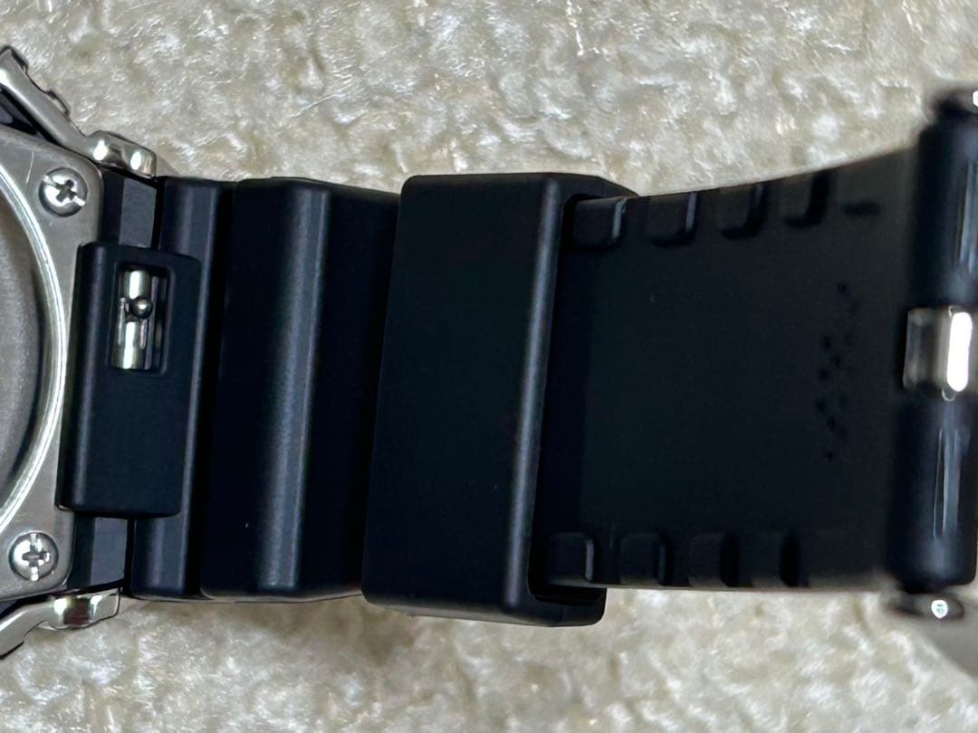 時計 G-SHOCK GM-2100-1ADR