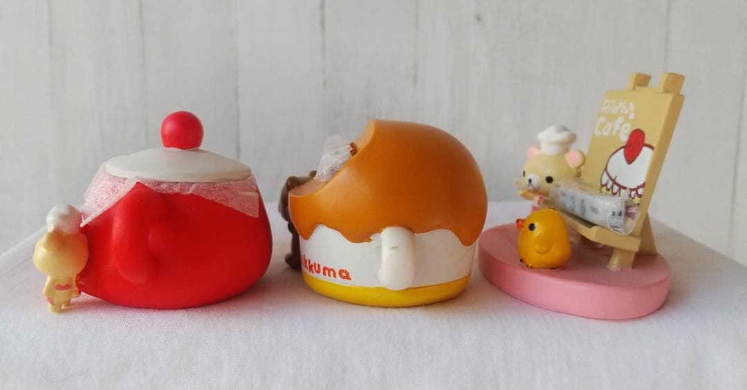 リラックマ　コリラックマ　小物入れ　万年カレンダー　カフェ　置物