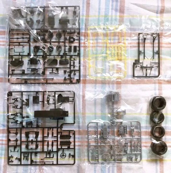 エブロ 1/20 ロータス49B・フォード Ebbro 未組立品