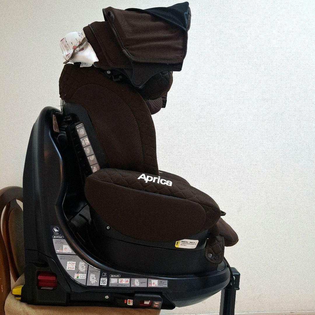 【美品】アップリカ フラディアグロウ ISOFIX インテリジェンスブラウン