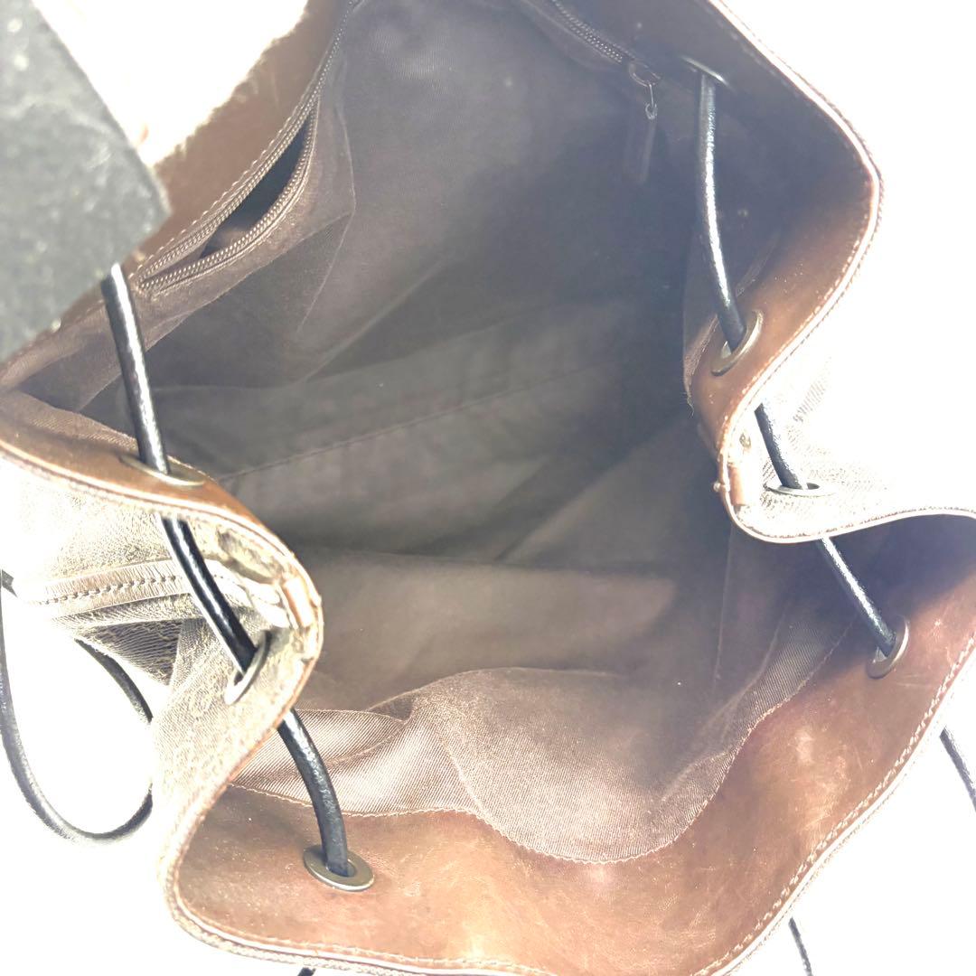 GUCCI　トートバック　キャンバス　肩掛け　巾着　ブラウン　本革　ゴールド金具