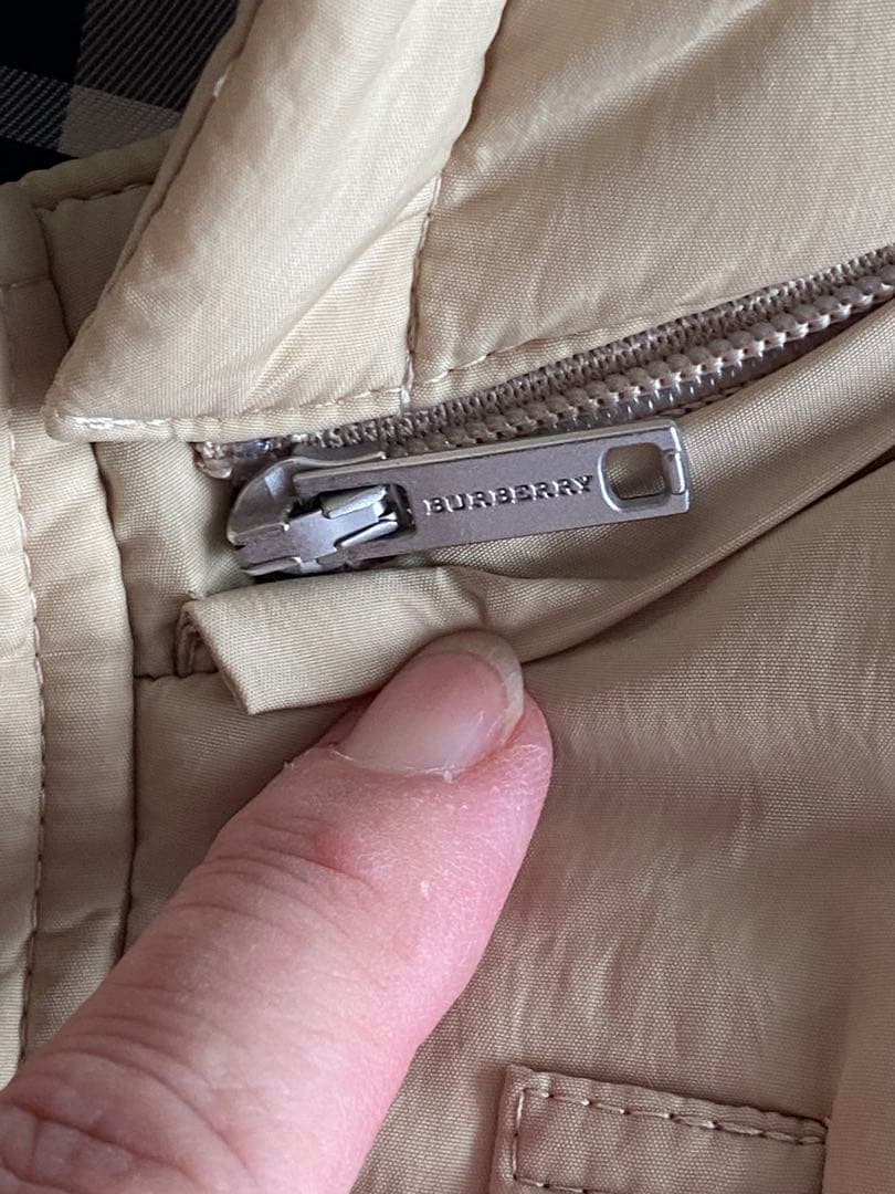 日本製BURBERRY フード付アウター 90cm バーバリージャケット