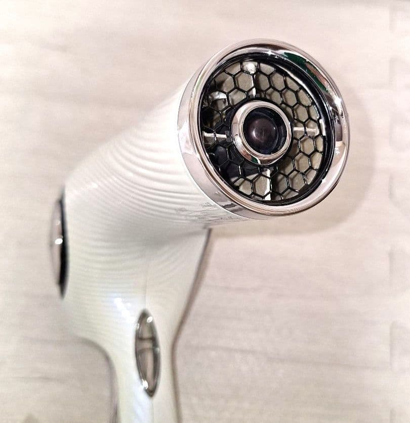 天*須様 美品☆ReFa リファ ビューテックドライヤー ホワイト 動作確認済