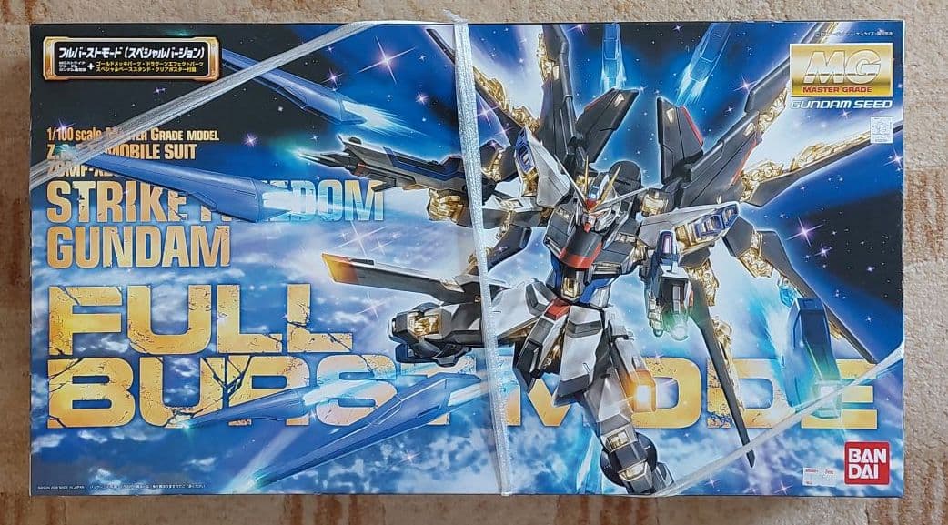バンダイ MGシリーズMG 安い ストライクフリーダムガンダムフル