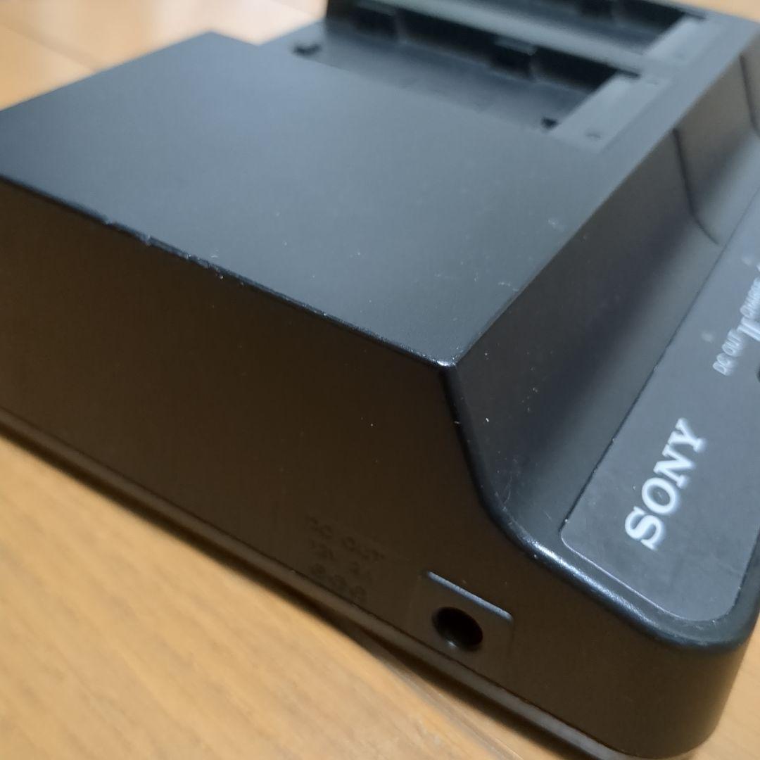 SONY ソニー　ACアダプター バッテリーチャージャー 充電器 BC-U2
