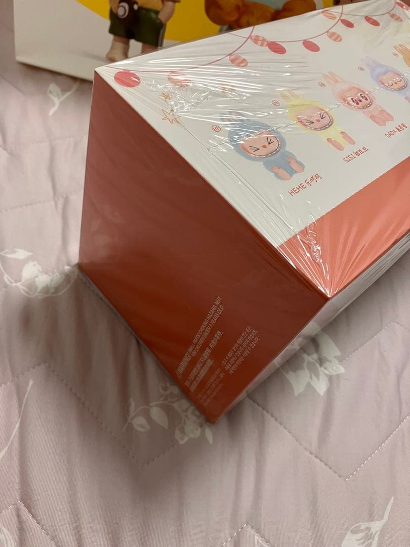 ラブブ ポップマート LABUBU THE MONSTERS POPMART