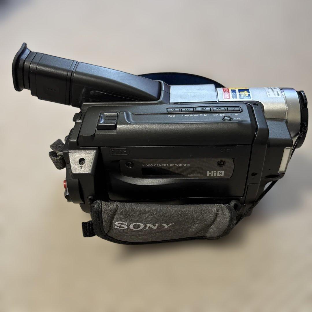 SONY Handycam 240倍ズーム Hi8 ジャンク品　動作確認済み