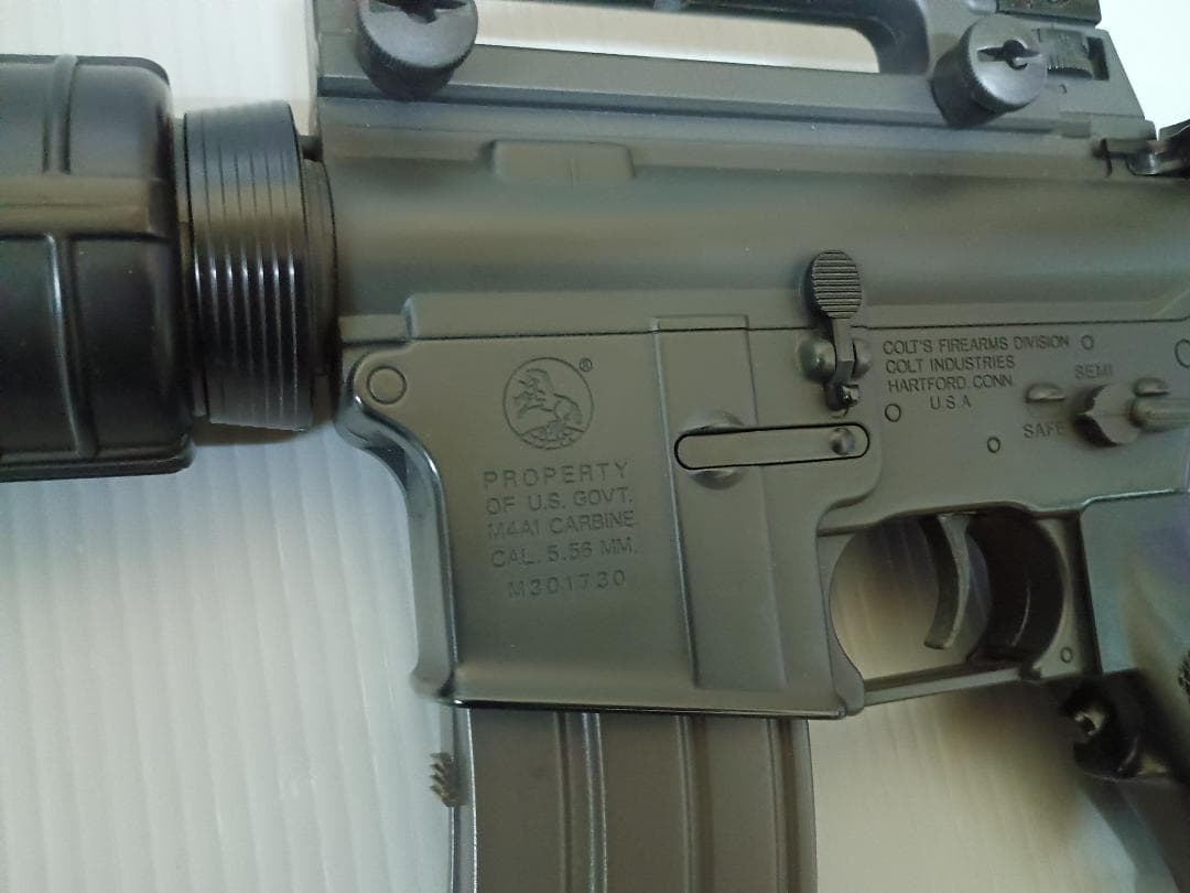 東京マルイ M4A1 Colt Carbine 電動ガン Boys 10才以上