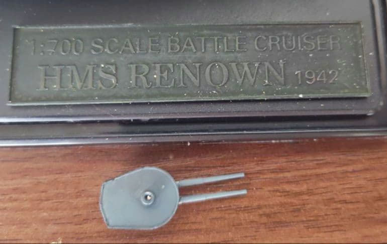 トランペッター 1/700 イギリス海軍 巡洋戦艦 レナウン 1942