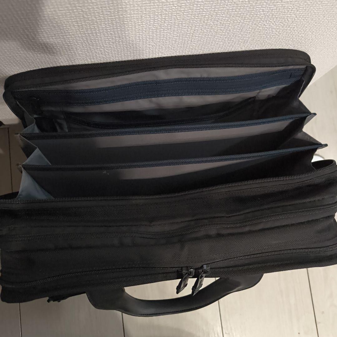 【美品】TUMI 26141D2 EXP オーガナイザー・コンピューターブリーフ