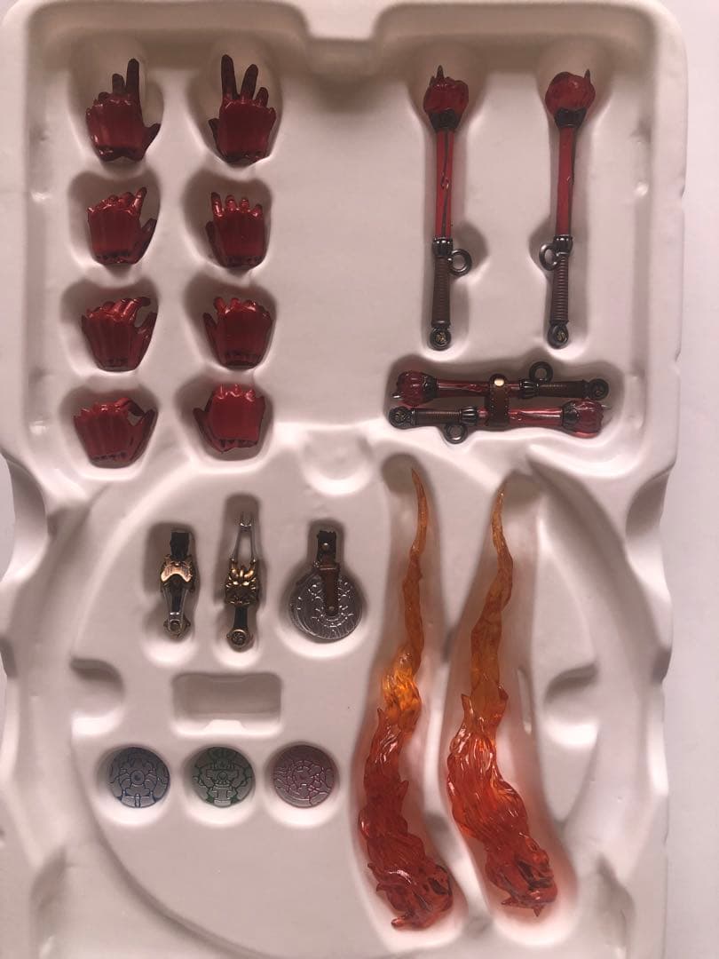 s.h.figuarts 真骨彫製法　仮面ライダー響鬼　10th