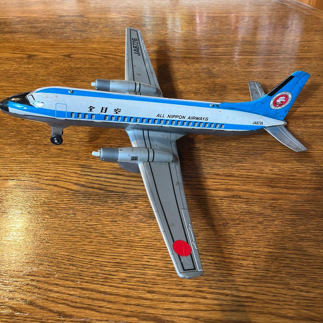 週末特別価格！貴重 レア 全日空YS11 モヒカン ブリキの飛行機