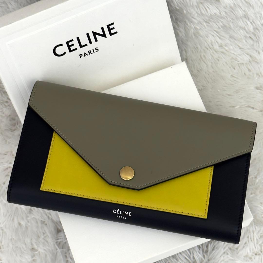 新品級✨CELINE セリーヌ トライフォールド 三つ折り 財布 ブラック CELINE（セリーヌ） 財布 レディース メンズ ブランド 三つ折り財布