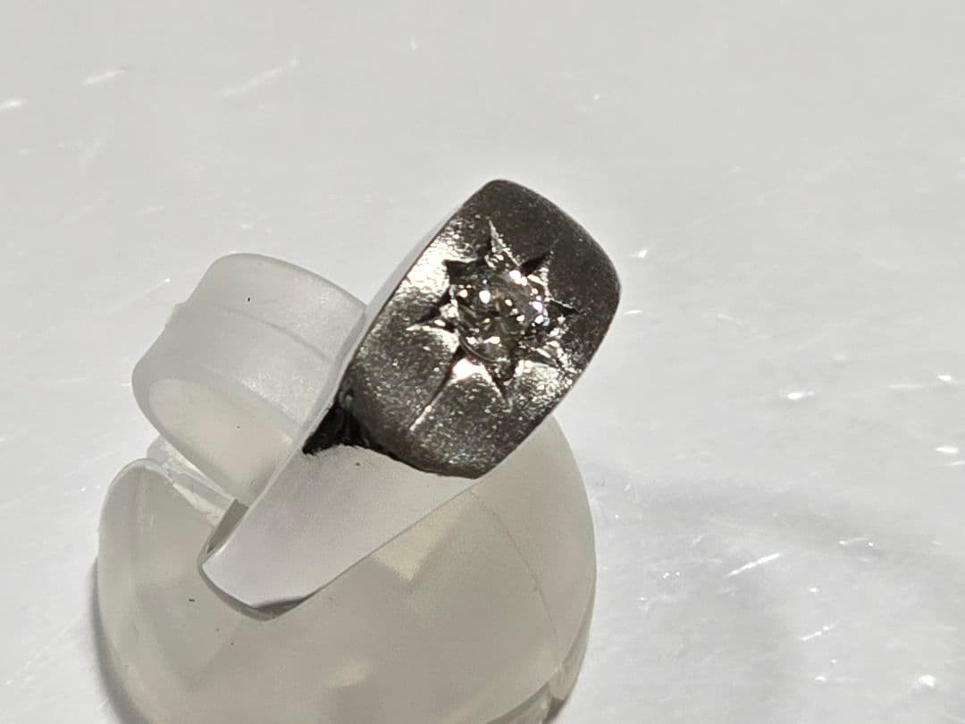 ムンバベダイヤ0.20ct プラチナPm900 印台 11.2g