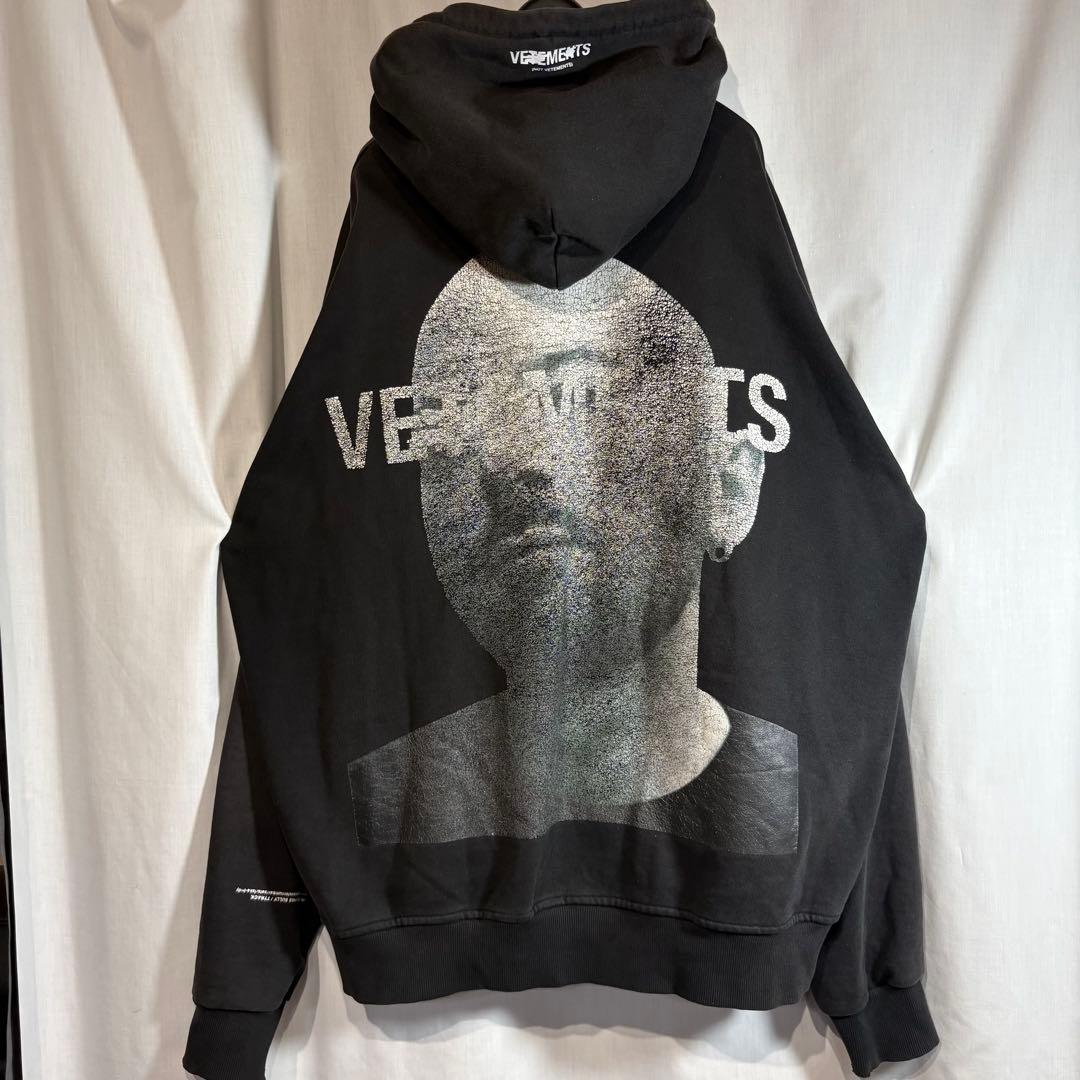 【MASTER NUMBER】VETEMENTSモチーフ フェイスプリント