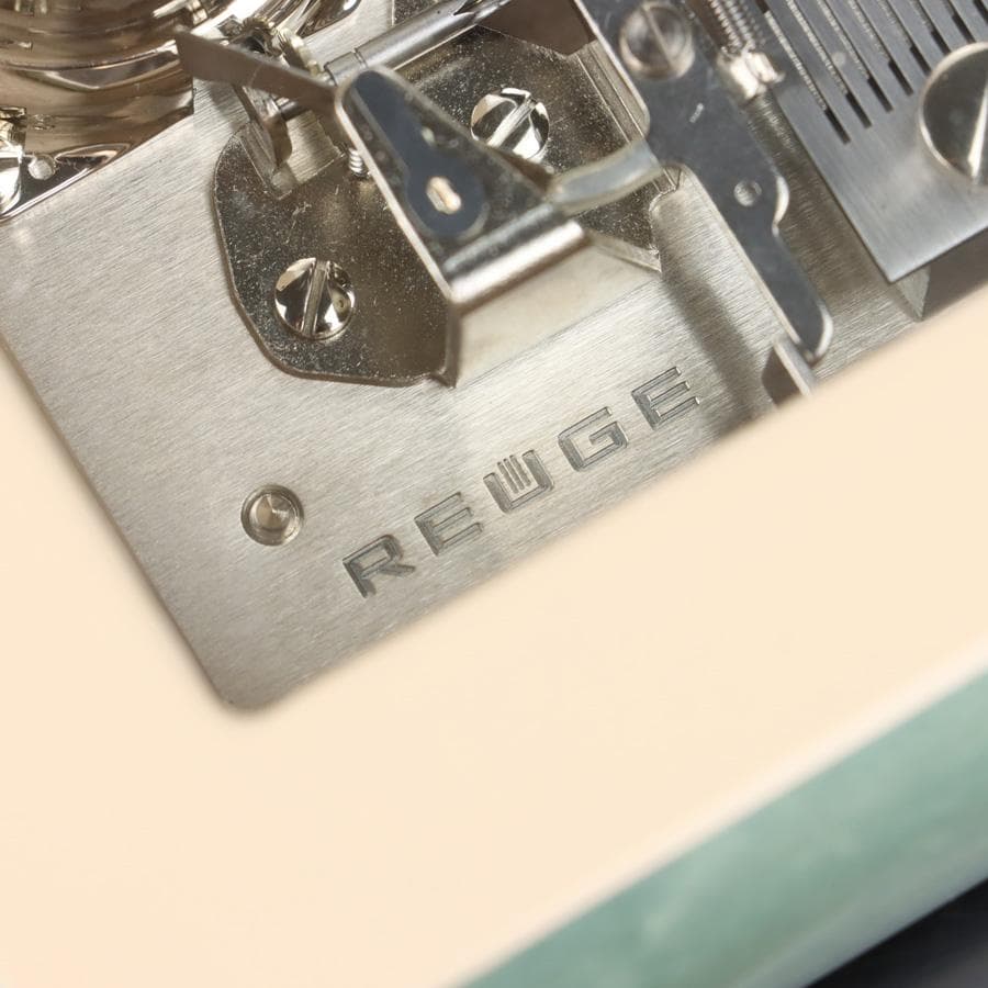 Y2712 希少 日本限定100台 リュージュ ブルーボックス【オパリーン】