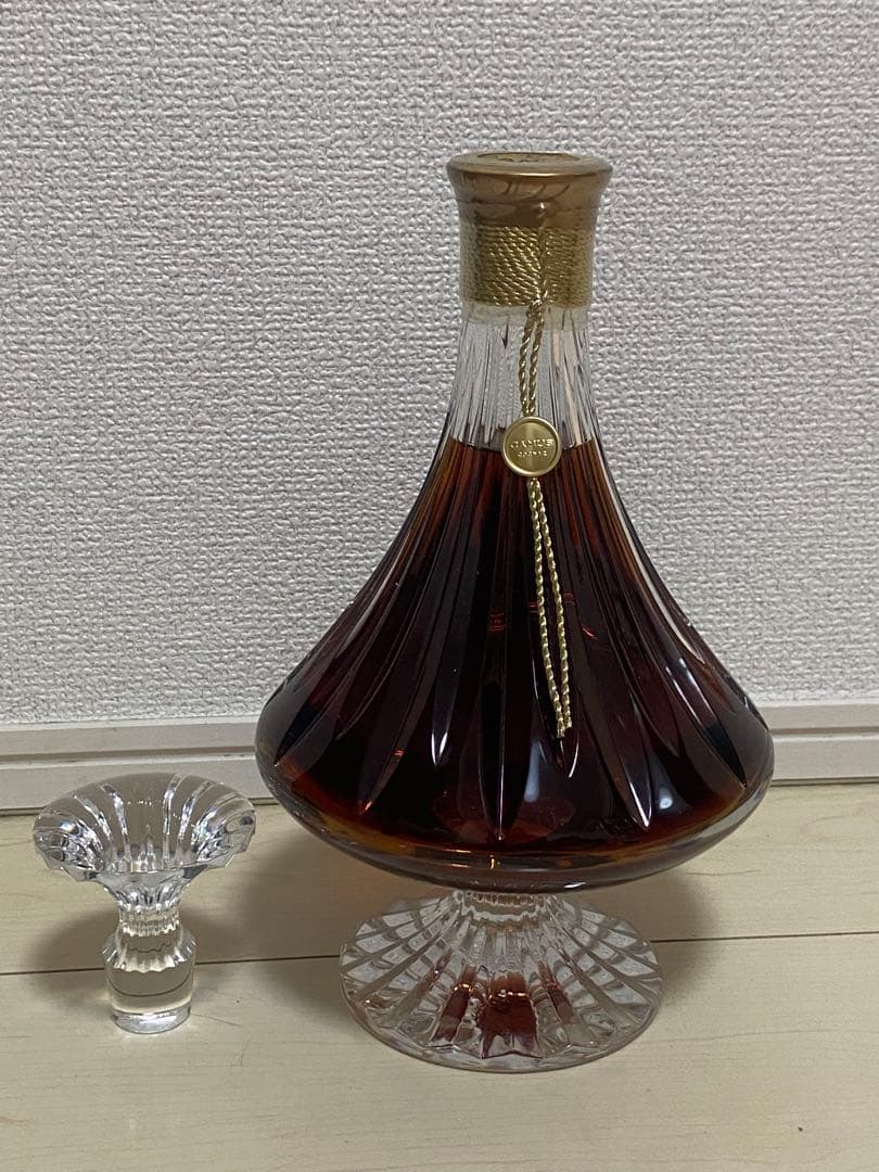 トラディション ブランデー箱無し バカラ 楽天市場】ブランデー カミュ トラディション バカラクリスタル 700ml