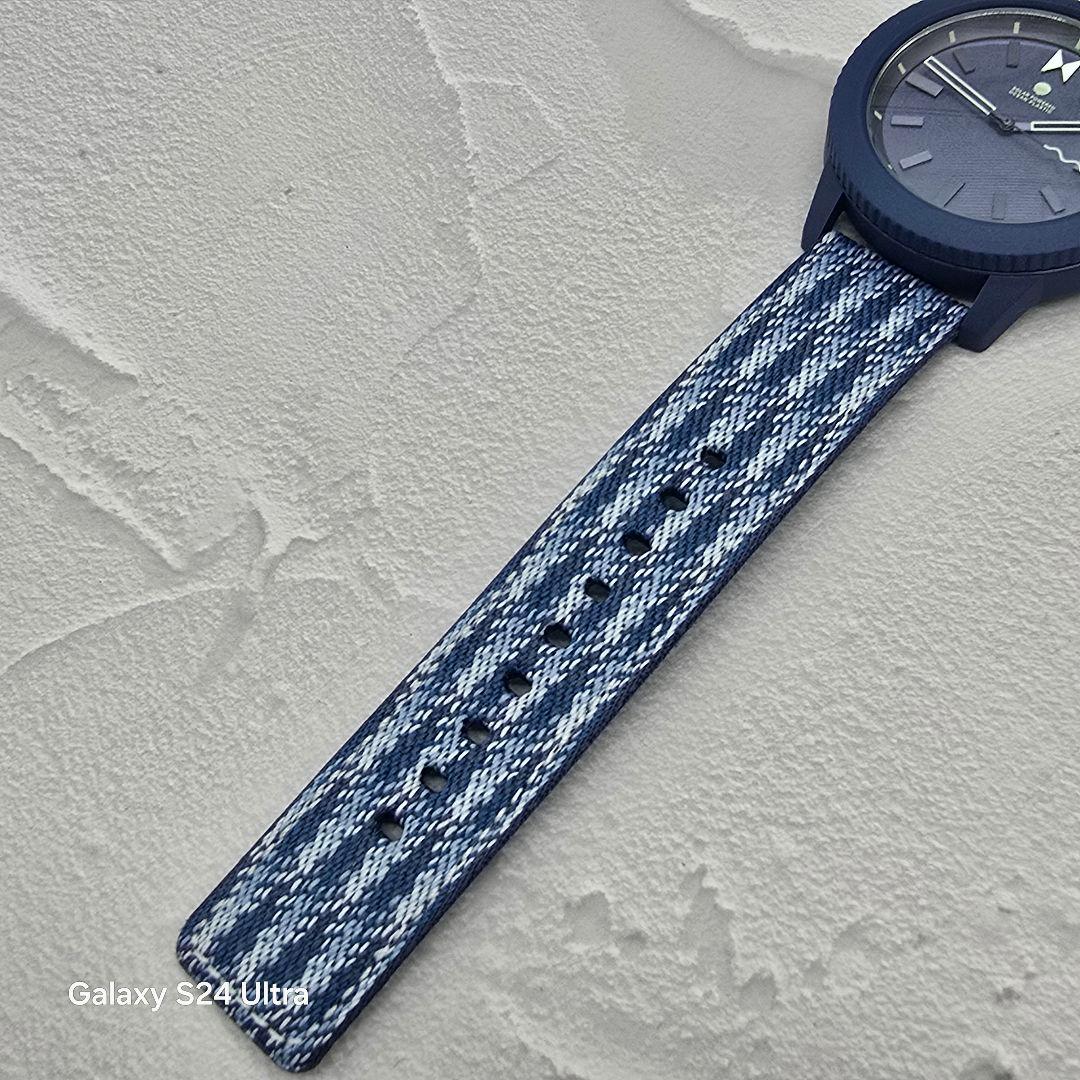 未使用 MVMT 腕時計 ソーラー 海洋再生プラスチックブルー