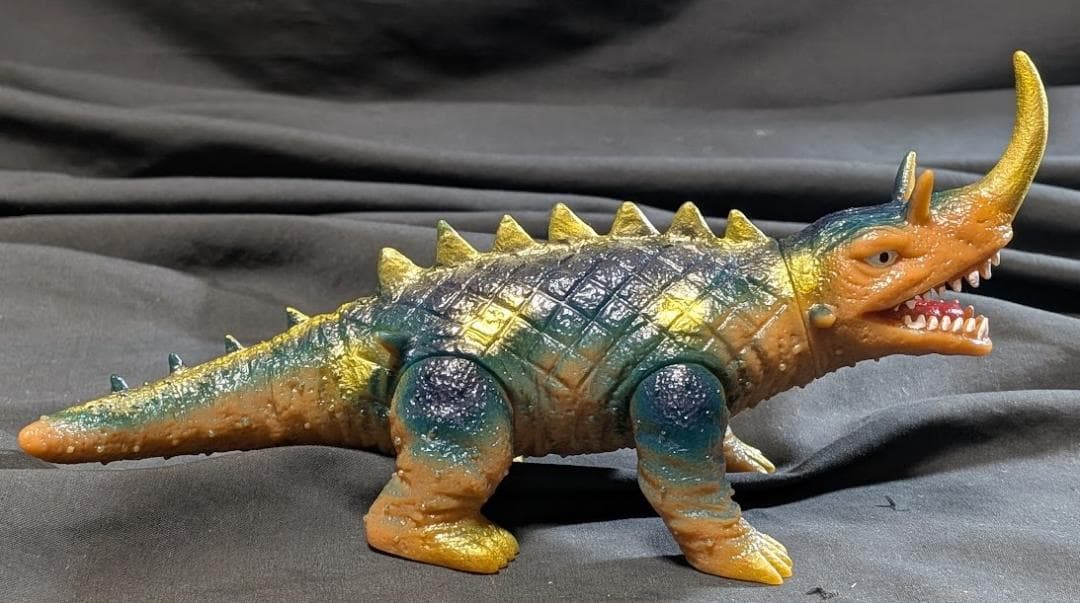 バルゴン（日東復刻・スラッシュカンパニー）ミドルサイズ ソフビフィギュア