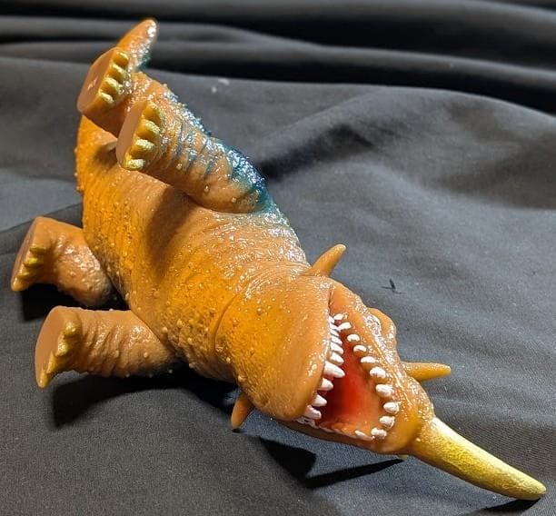 バルゴン（日東復刻・スラッシュカンパニー）ミドルサイズ ソフビフィギュア