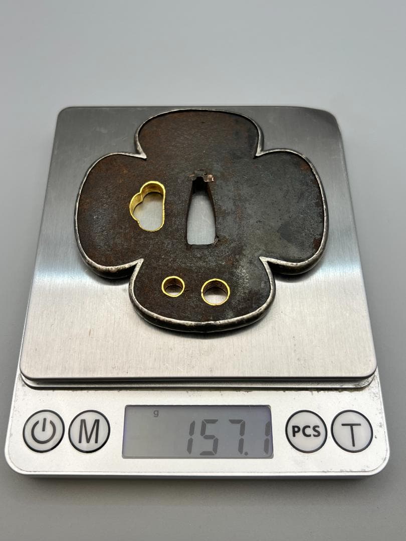 【海】江戸期　鉄鍔　木瓜型　銀覆輪　笄穴金内輪　２枚　無銘　刀装具　専用箱付