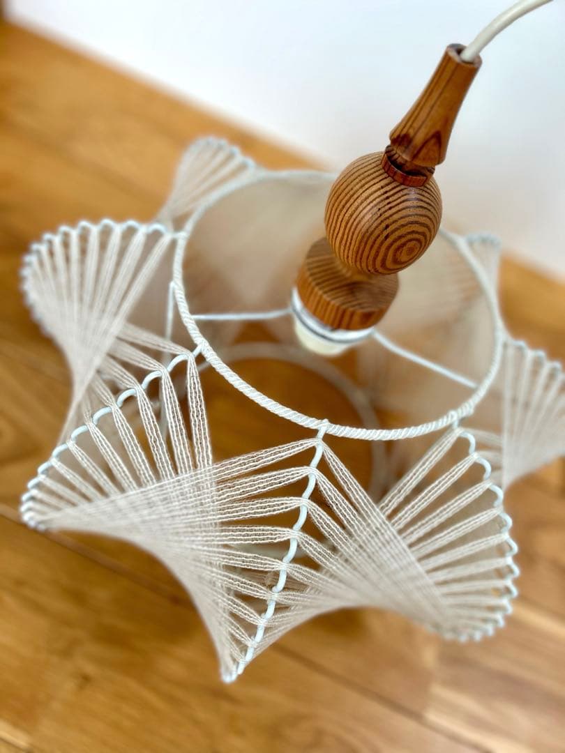 独60年代 EEA Leuchten パイン材と綿糸のヴィンテージ・ペンダント