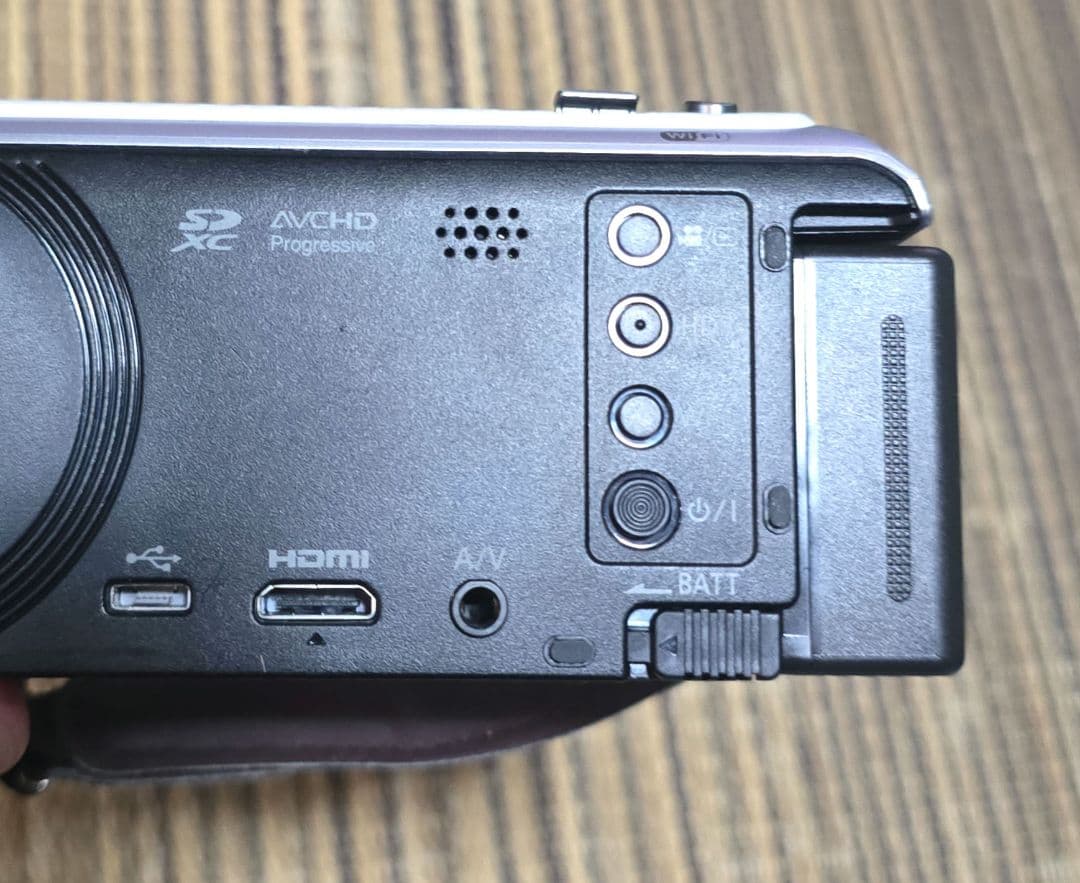 Panasonic デジタルハイビジョンビデオカメラ W590MS