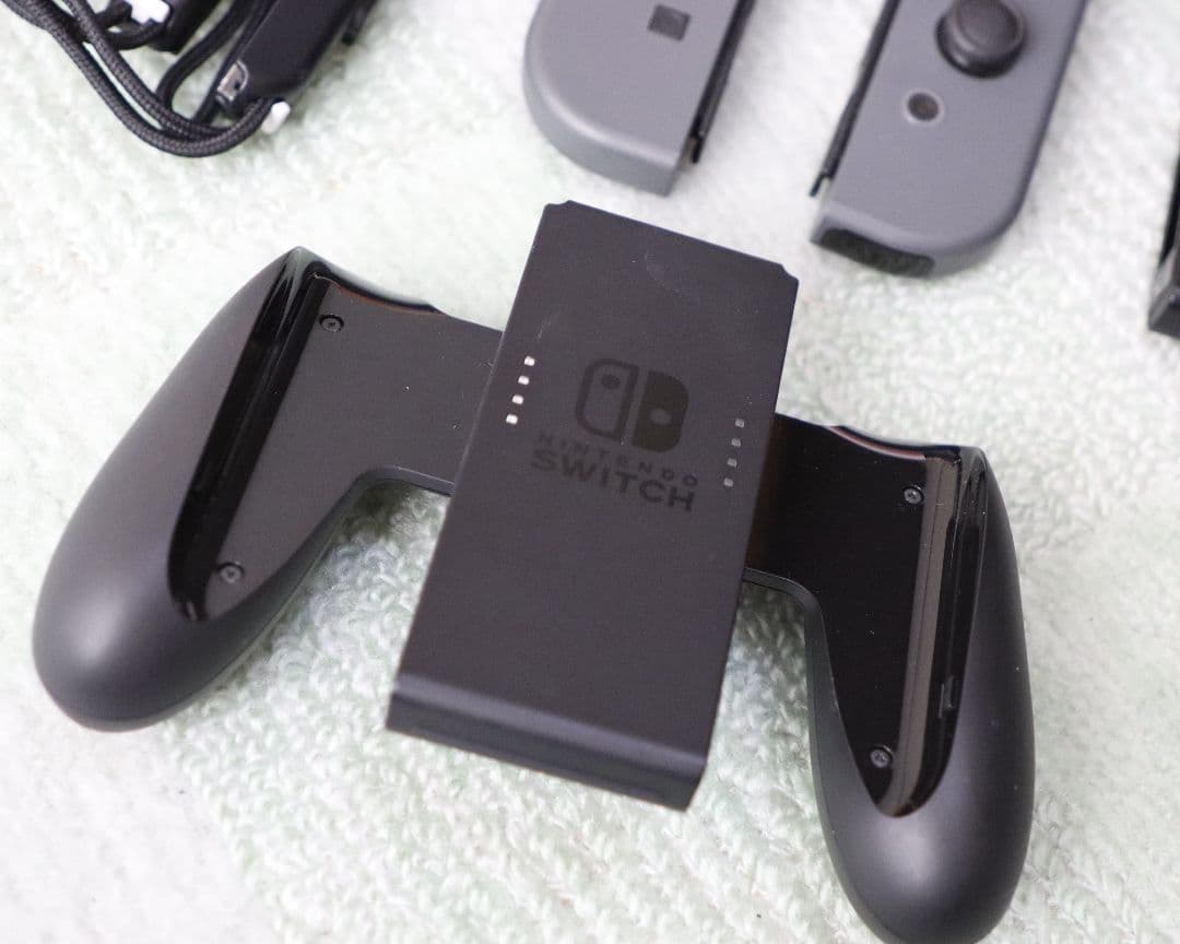 任天堂 Switch スイッチ本体 ＆ コントローラーセット バラ売り不可