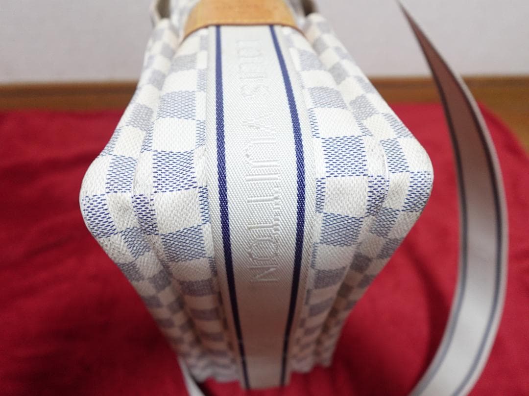 美品ルイヴィトン LOUIS VUITTON ナヴィグリオ アズール ホワイト