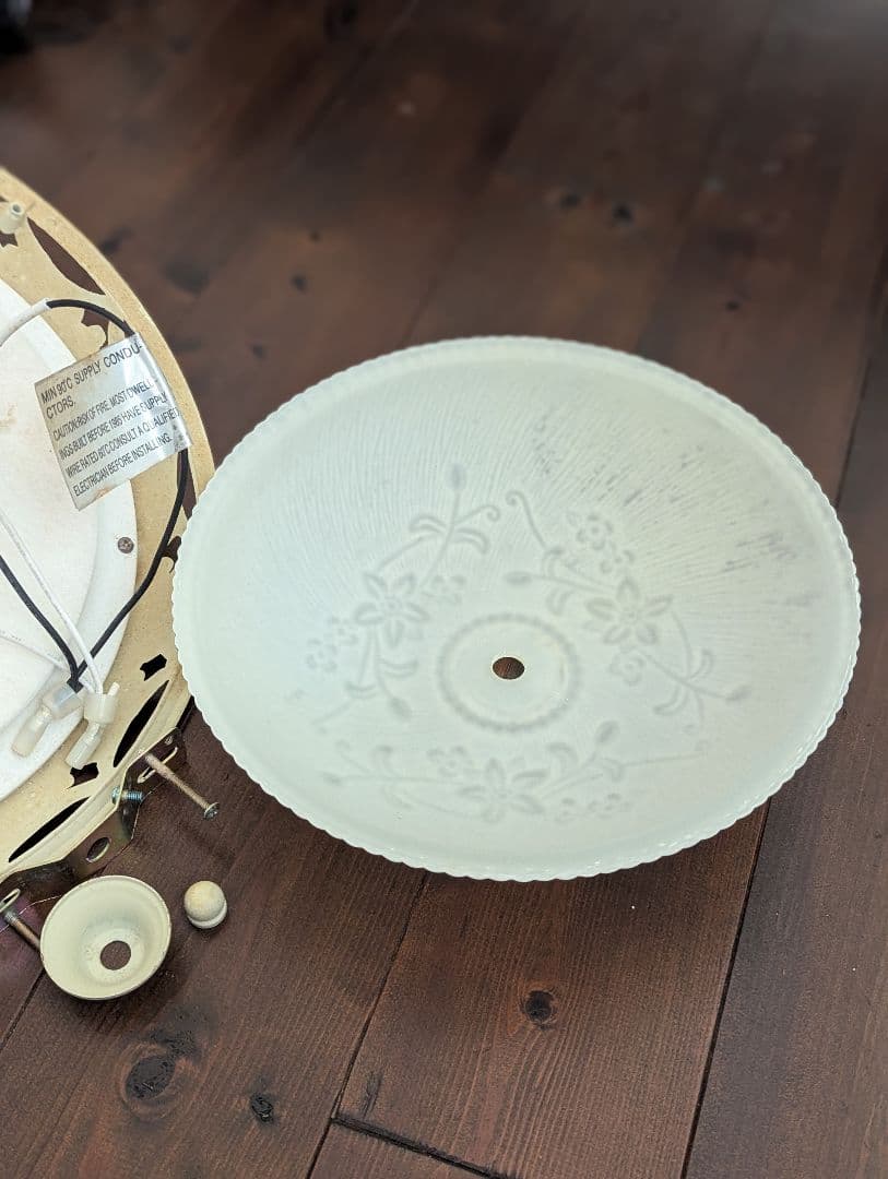 フランス ヴィンテージ 形 レリーフガラス シーリングライト 照明