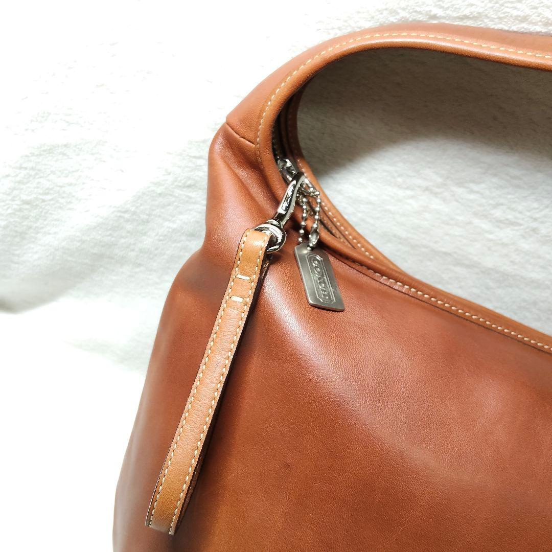 COACH コーチ ショルダーバッグ ハーフムーン レザー ワンショルダー