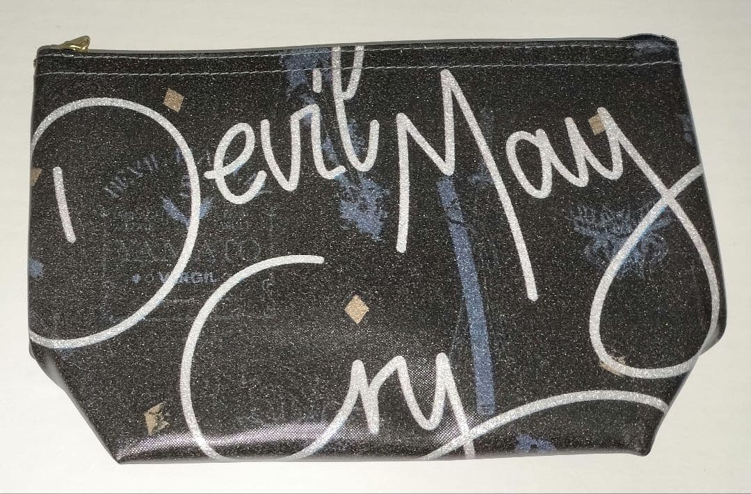 デビルメイクライ バージル ポーチ カプコンストア