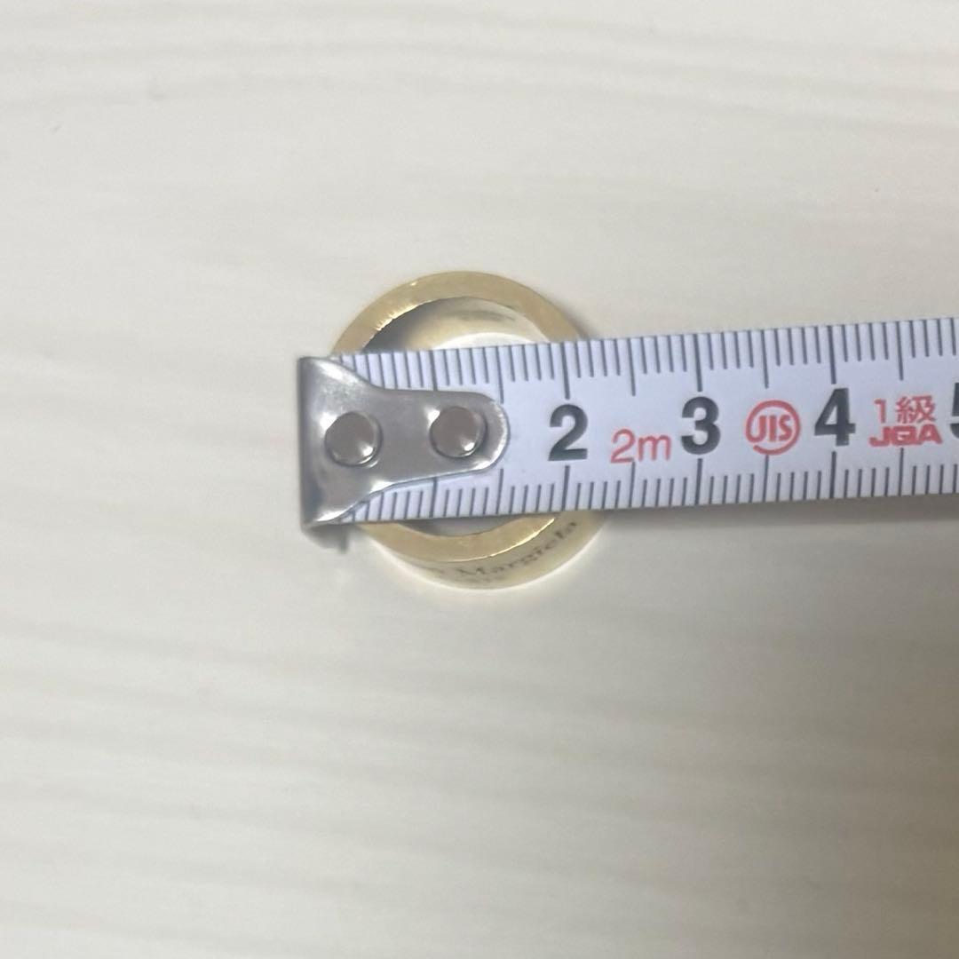 メゾンマルジェラ　ロゴ　ワイドリング