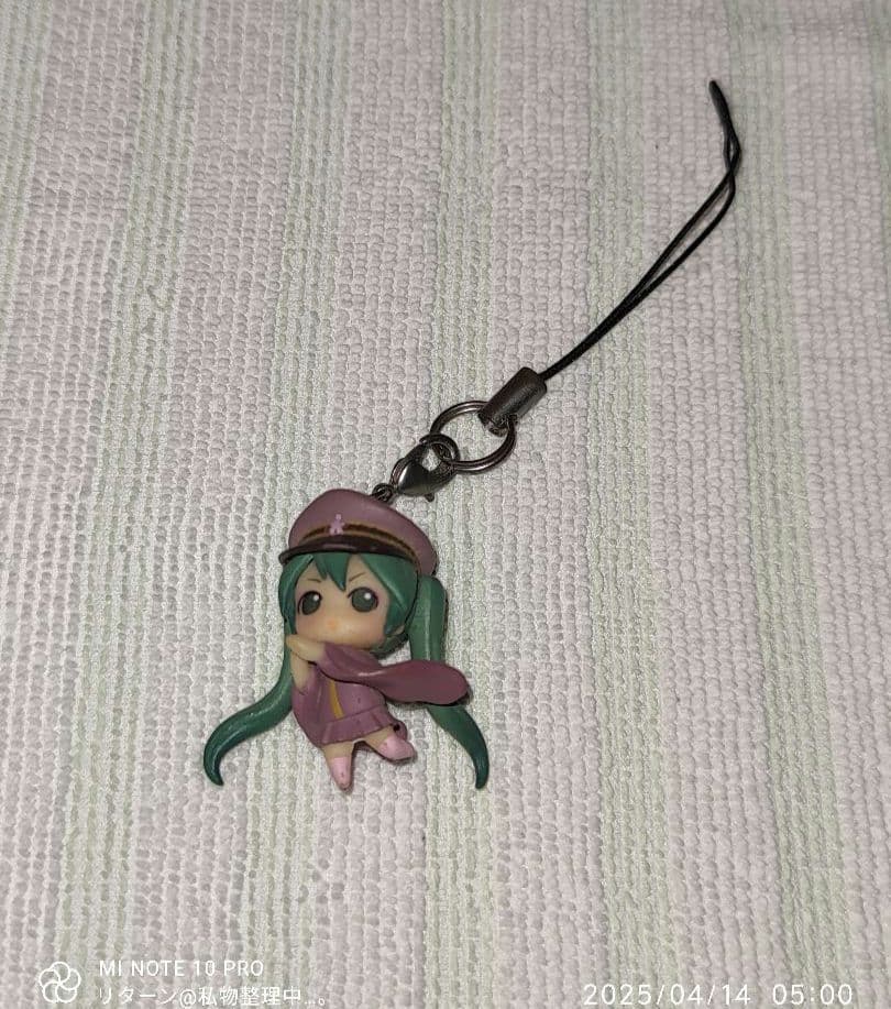 MIKU-Pack 04 特別付録 千本桜 携帯マスコット 初音未來 中古